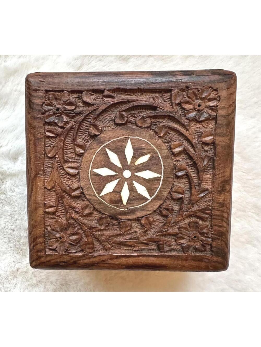 Vtg. Indian Sheesham Rosewood Carved Inlaid Square Floral Jewelry Keepsake Box